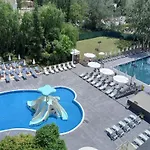 Aquamarine Hotel