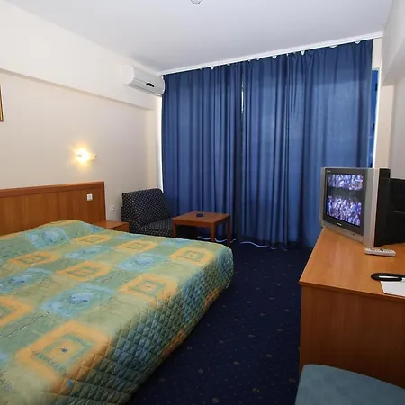 Aquamarine Słoneczny Brzeg