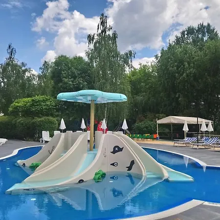 Aquamarine Słoneczny Brzeg