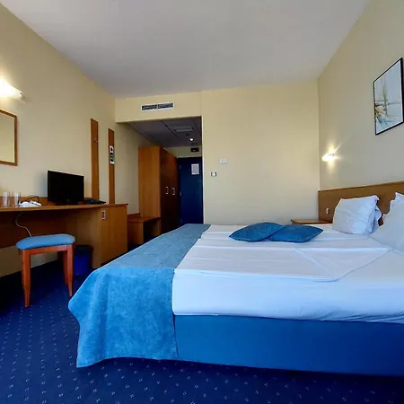 Aquamarine Hotel