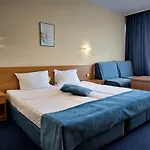 Otel Aquamarine 4*
