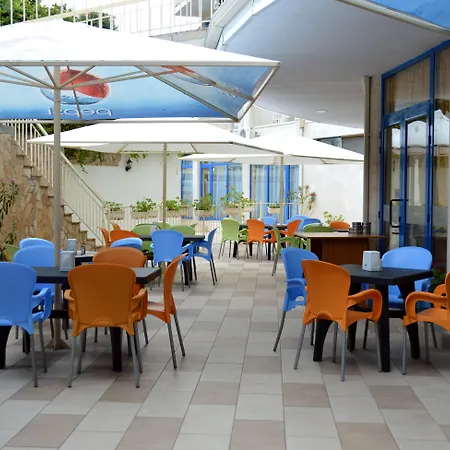 Otel Aquamarine 4*