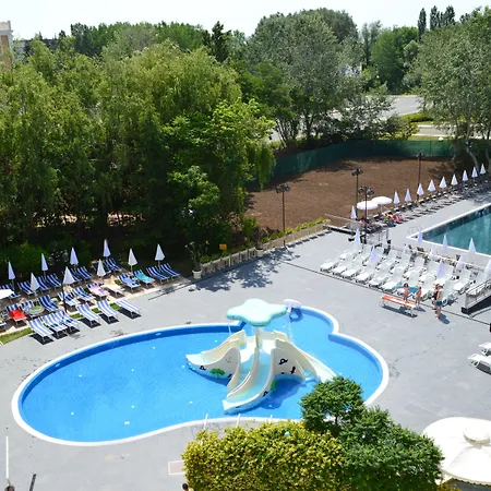 Aquamarine Hotel 4*