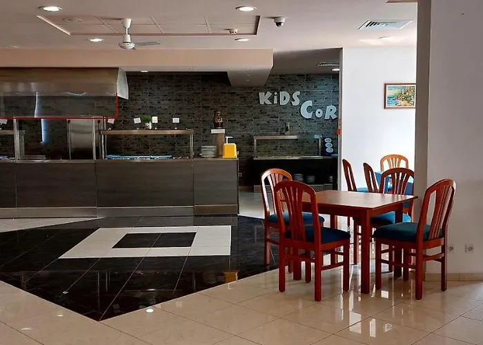 Szálloda Aquamarine 4*