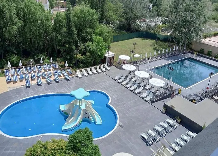 аквамарин - ол инклузив Хотел